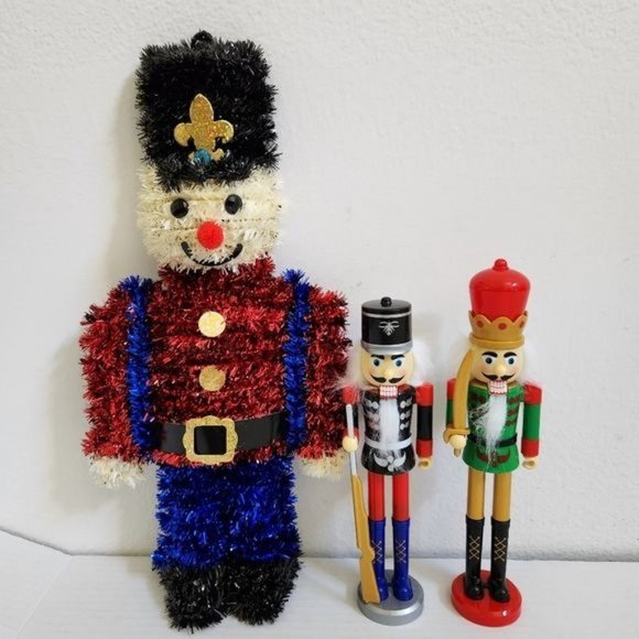 Nutcraker Soldiers Christmas Bundle - Picture 9 of 9